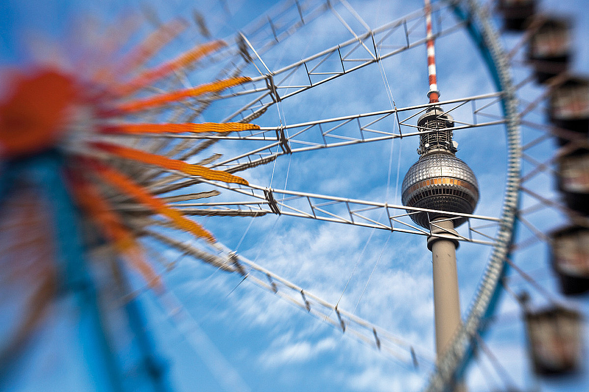Berlin Fernsehturm Blick vom Alex