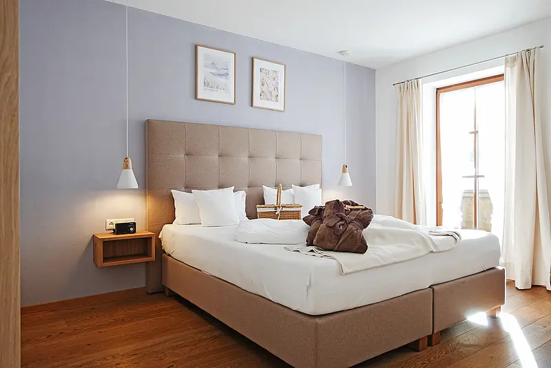 Bild von einem gemütlichen Doppelbett